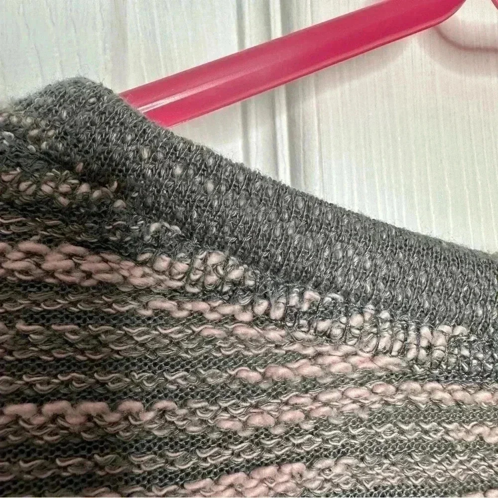 H&M Marled Sweatshirt Pullover Grey & Pink Size  Medium - Picture 13 of 16